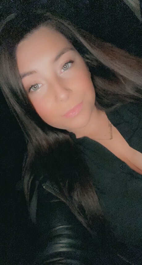 Karolane Chasse Michaud star top image