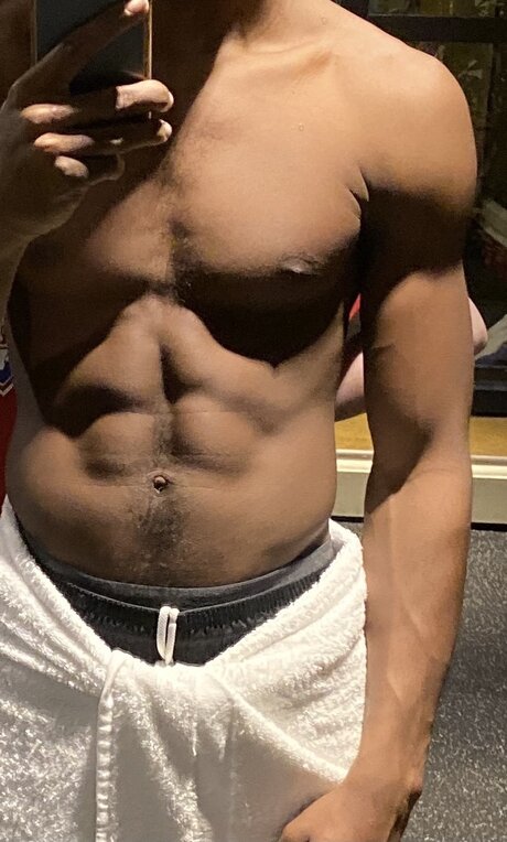 Mr Curve star pornographic photos