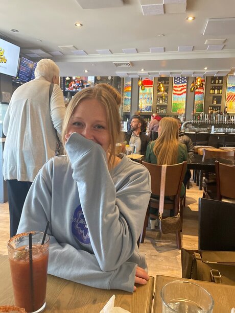 sunshine babe pornographic model gallery