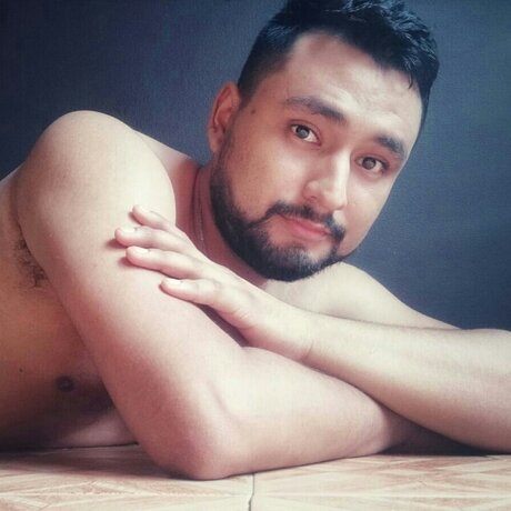 Beto Pedas model hot image