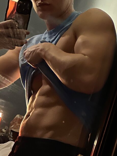 Cursemarked model sexy pic