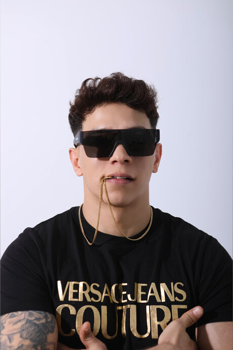 Nicolas Akcay pornstar pictures