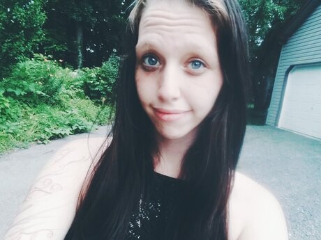 xXFeXx exclusive pornstar archive