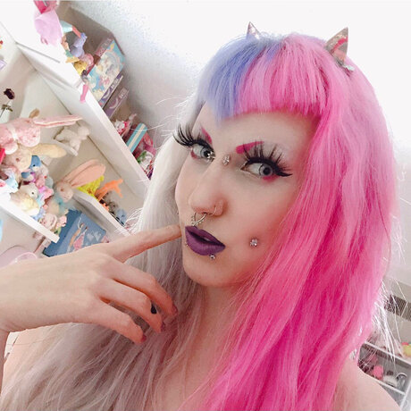 BossyBubblegum model pornographic pic