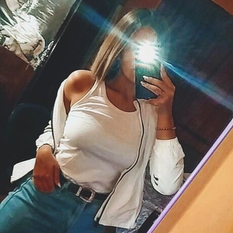 Milagros Correa sex model picture