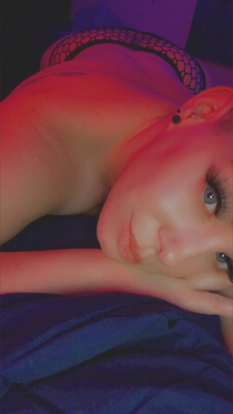 Fiona Ford_ model perfect pic