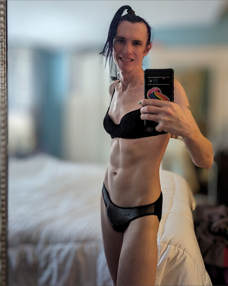 Persnickety Cricket pornstar erotic photos