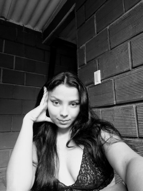 Caro Hernandez free star img