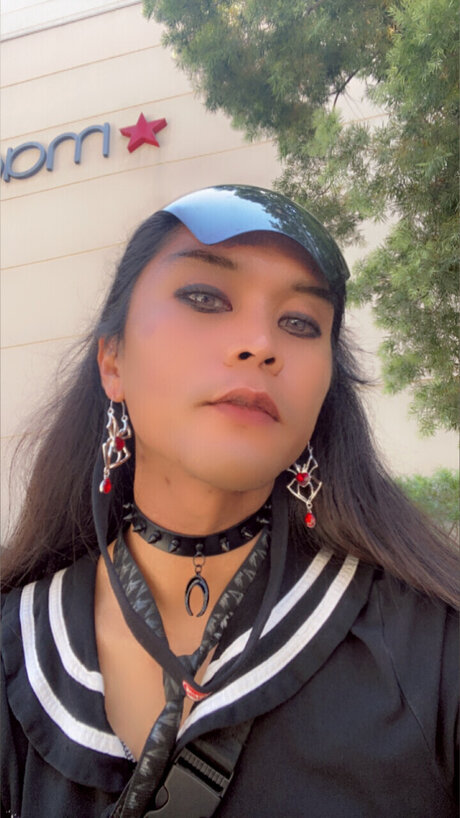 Quinn Tesla perfect star pics