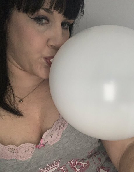 chezzmanifestation sexy star image