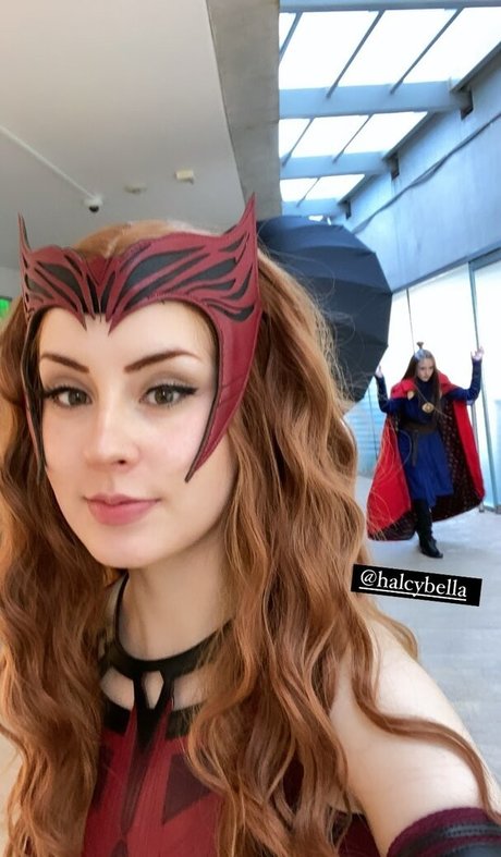 Raineemery star pornographic image