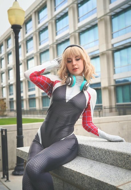 Raineemery pornstar erotic gallery