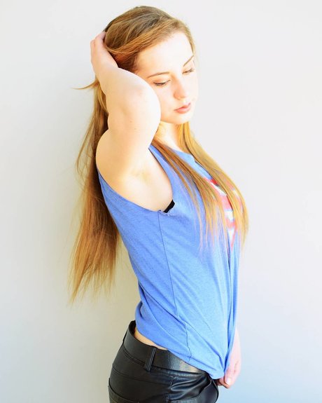 Raineemery exclusive pornstar images