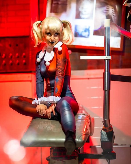 Raineemery pornstar nudes pic