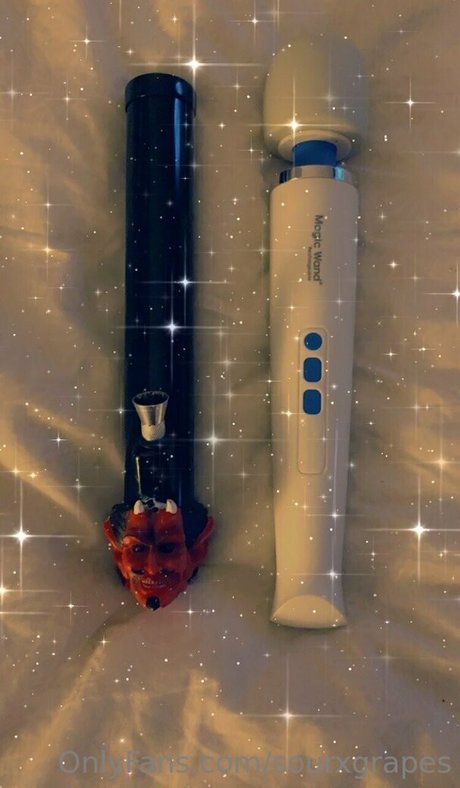 sourxgrapes model nude images