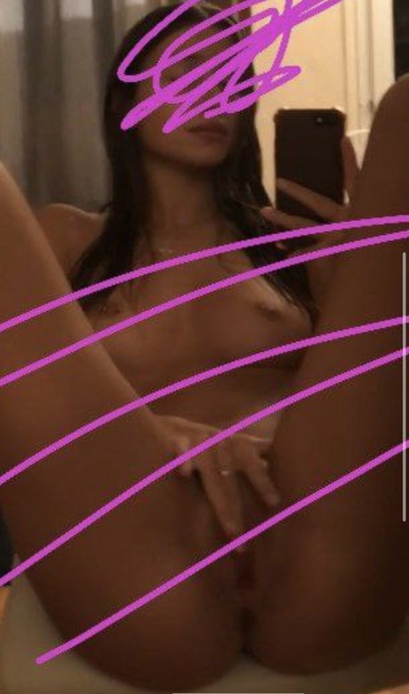 telmaxlouise pornstar adult img