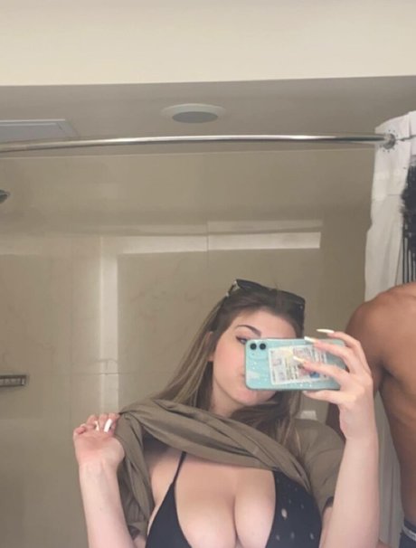 cuckold feet onlyfans art nude pictures