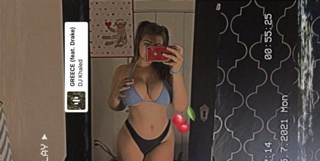 Talea model top pictures