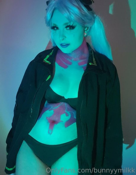 bunnyymilkk model best image