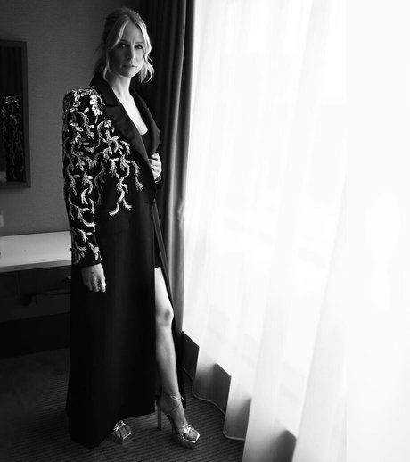 Niamh Algar top actress pics