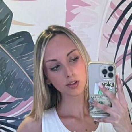 mature slut onlyfans hot sexy pictures