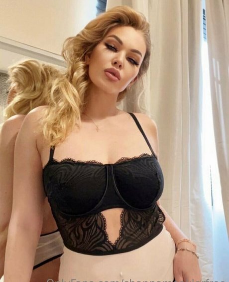 shannamoaklerfree model nice image