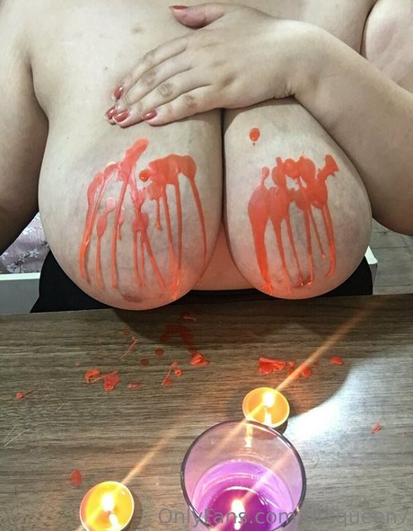 titsqueen7 star nice pictures