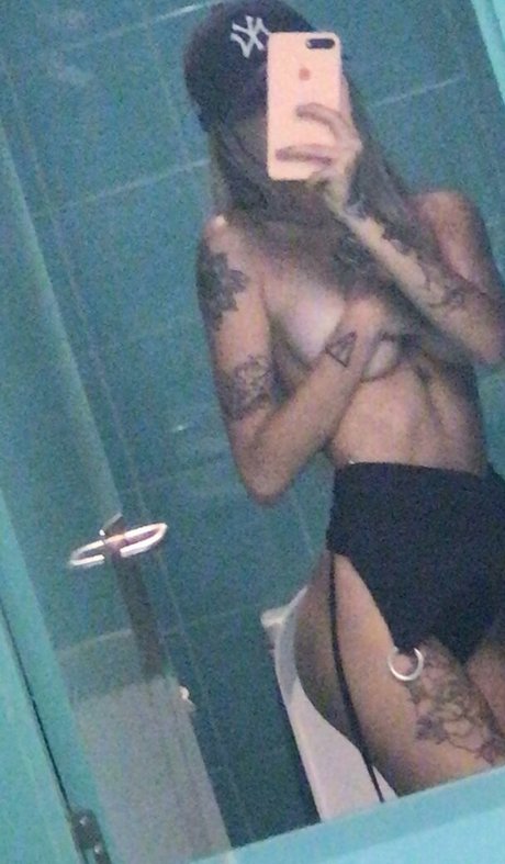 Vicky Balena hot model galleries