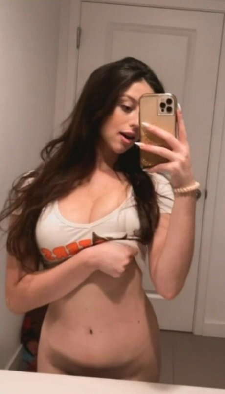 Leah Fennelly Quick photo