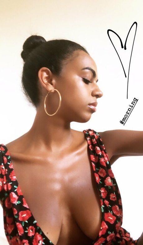 Michelle Bassetti naked star archive