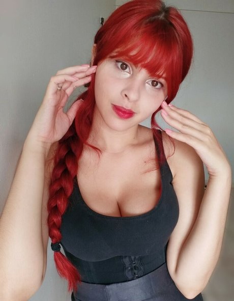 Julia chan top actress pic