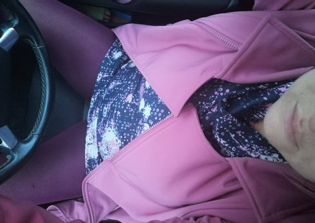 lealadyfree exclusive star pics