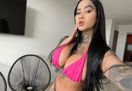 nyablu pretty model pictures