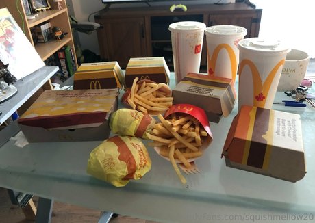 squishmellow20 star pretty photo