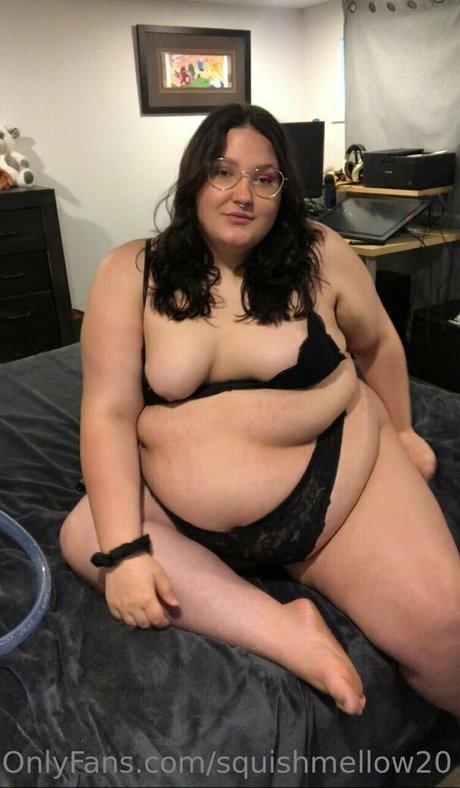 squishmellow20 xxx star img