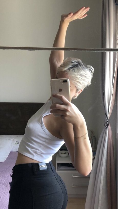 Madu Garbin free model galleries