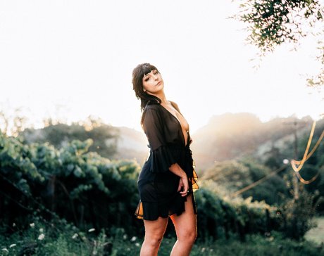 Madu Garbin pornstar sexy archive