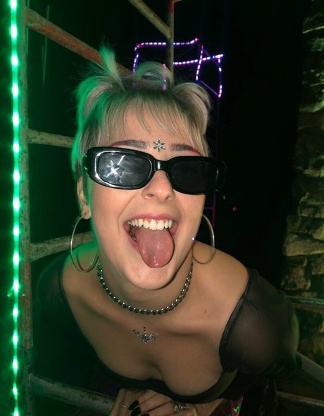 Madu Garbin beautiful pornstar archive