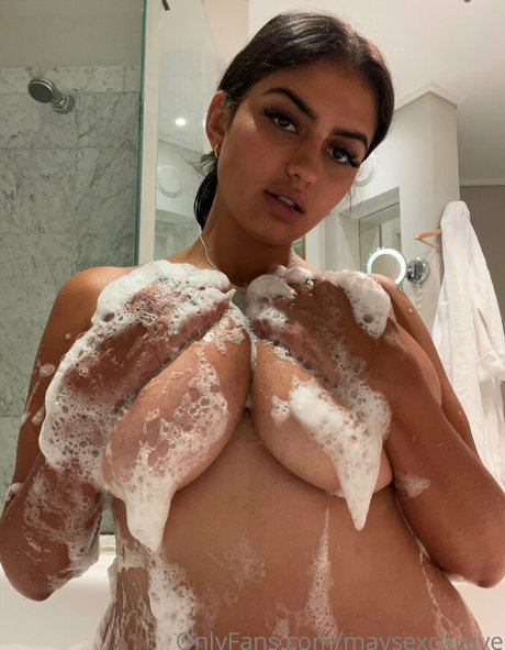 maysexclusive adult actress images