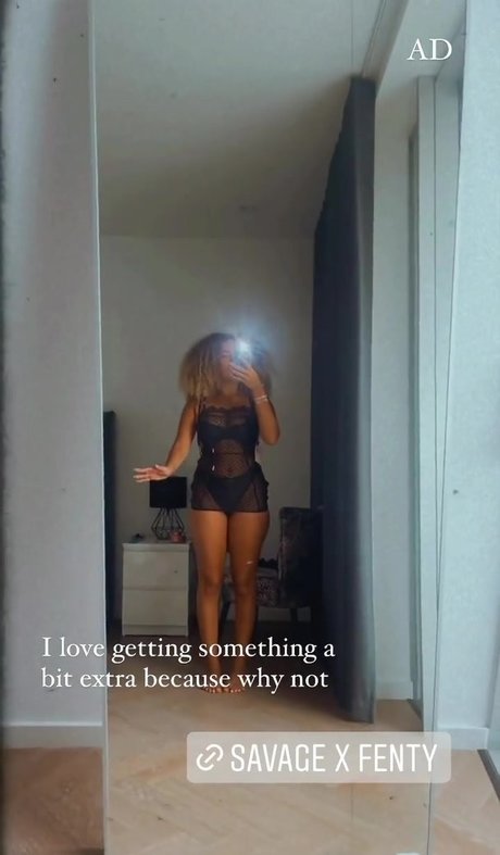 Amber Gill xxx star pic