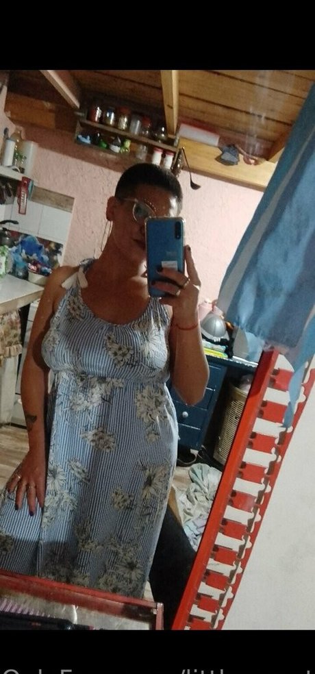 littlesweetgirljaz adult model gallery