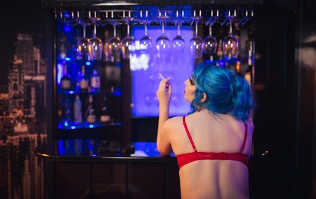 BloodyNyuu model exclusive image