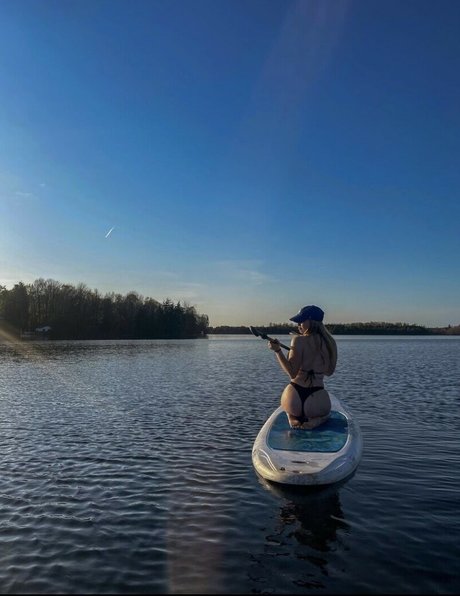 haileyyfriz high quality pornstar pic