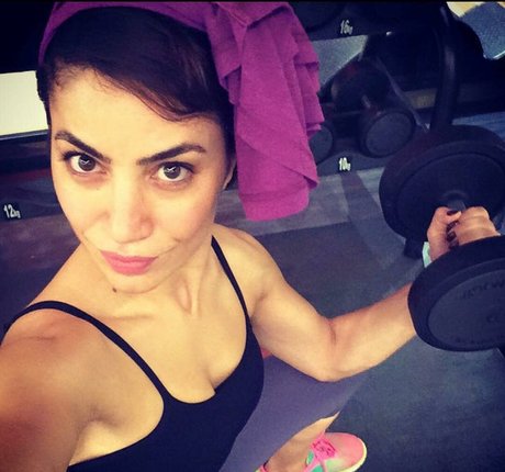 Serpil Cansz pornstar naked picture