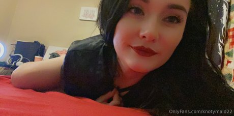 scarlottnyx22 erotic model photo