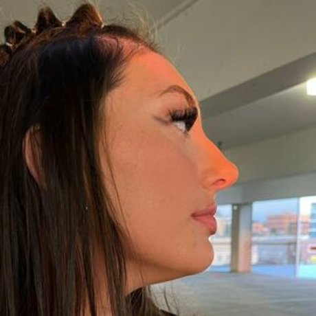 smoking onlyfans sexy images