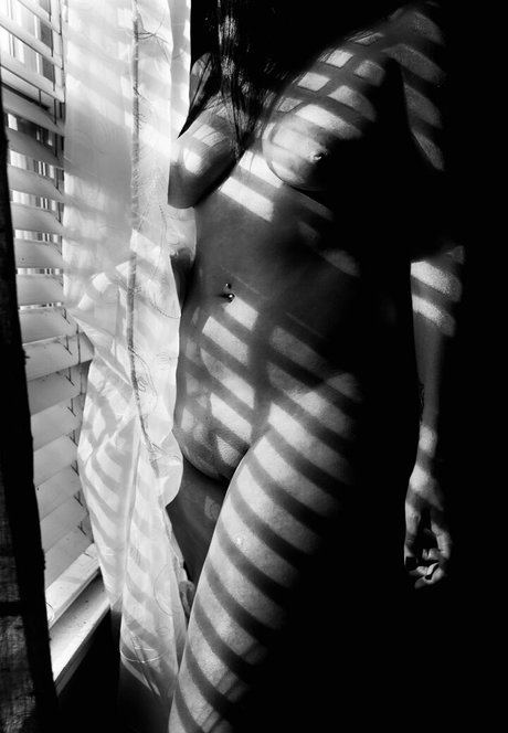 naughty wife life nudes model photo