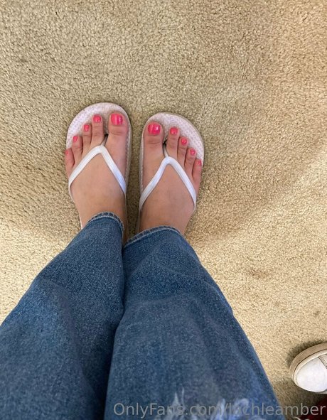 lachleamber nude model image