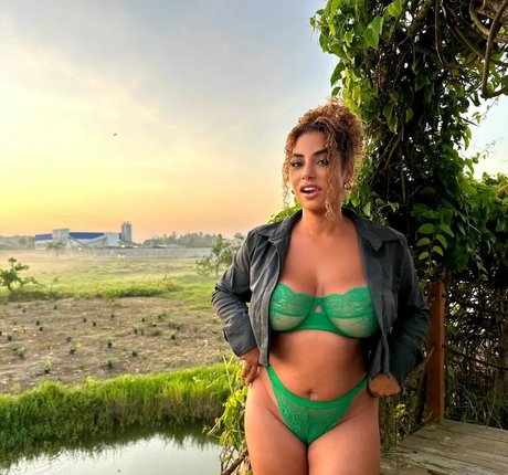 yinamenez pornstar high quality img