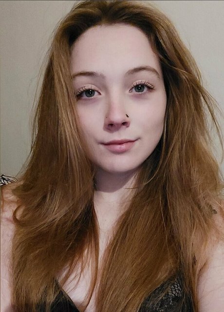 sleepyvegan model nice pic